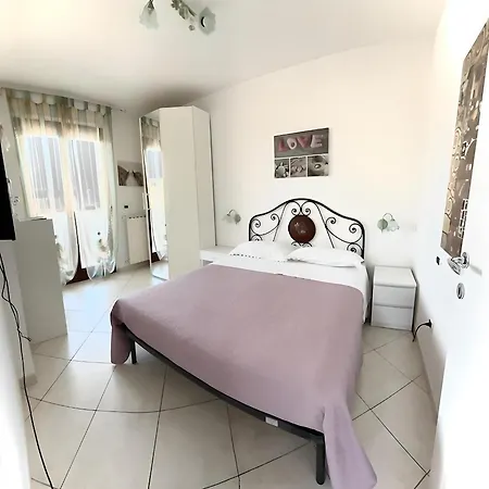Casa Vacanze Esedra بيسكارا